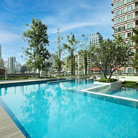Silq Hotel & Residence, Managed By The Ascott Limited Банкок Екстериор снимка The Park's swimming pool