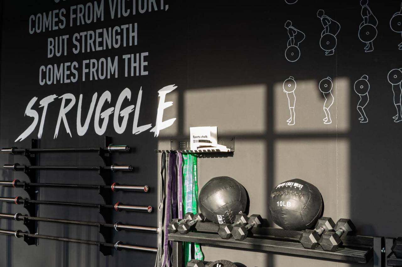 Silq Hotel & Residence, Managed By The Ascott Limited Банкок Екстериор снимка CrossFit equipment