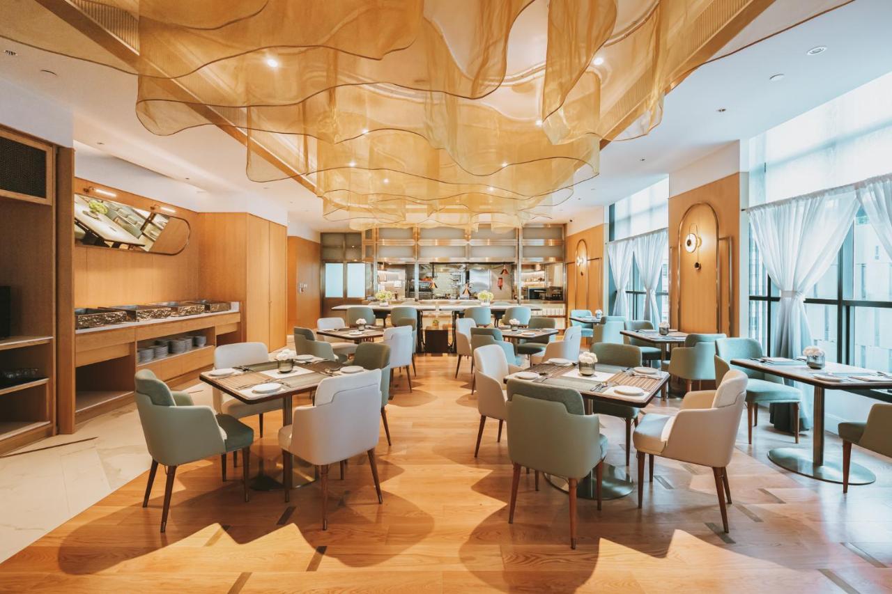 Silq Hotel & Residence, Managed By The Ascott Limited Банкок Екстериор снимка The restaurant