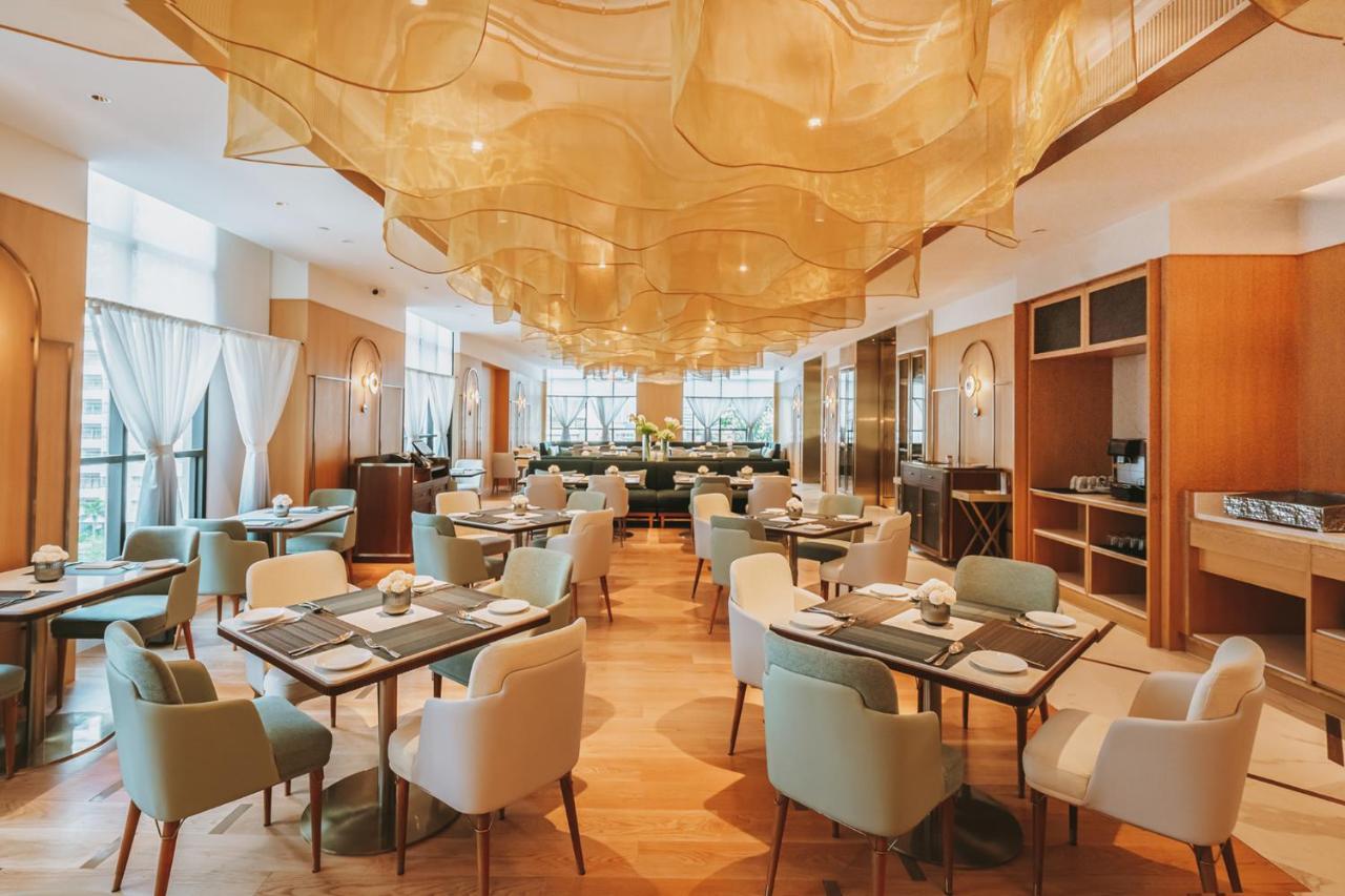 Silq Hotel & Residence, Managed By The Ascott Limited Банкок Екстериор снимка The restaurant