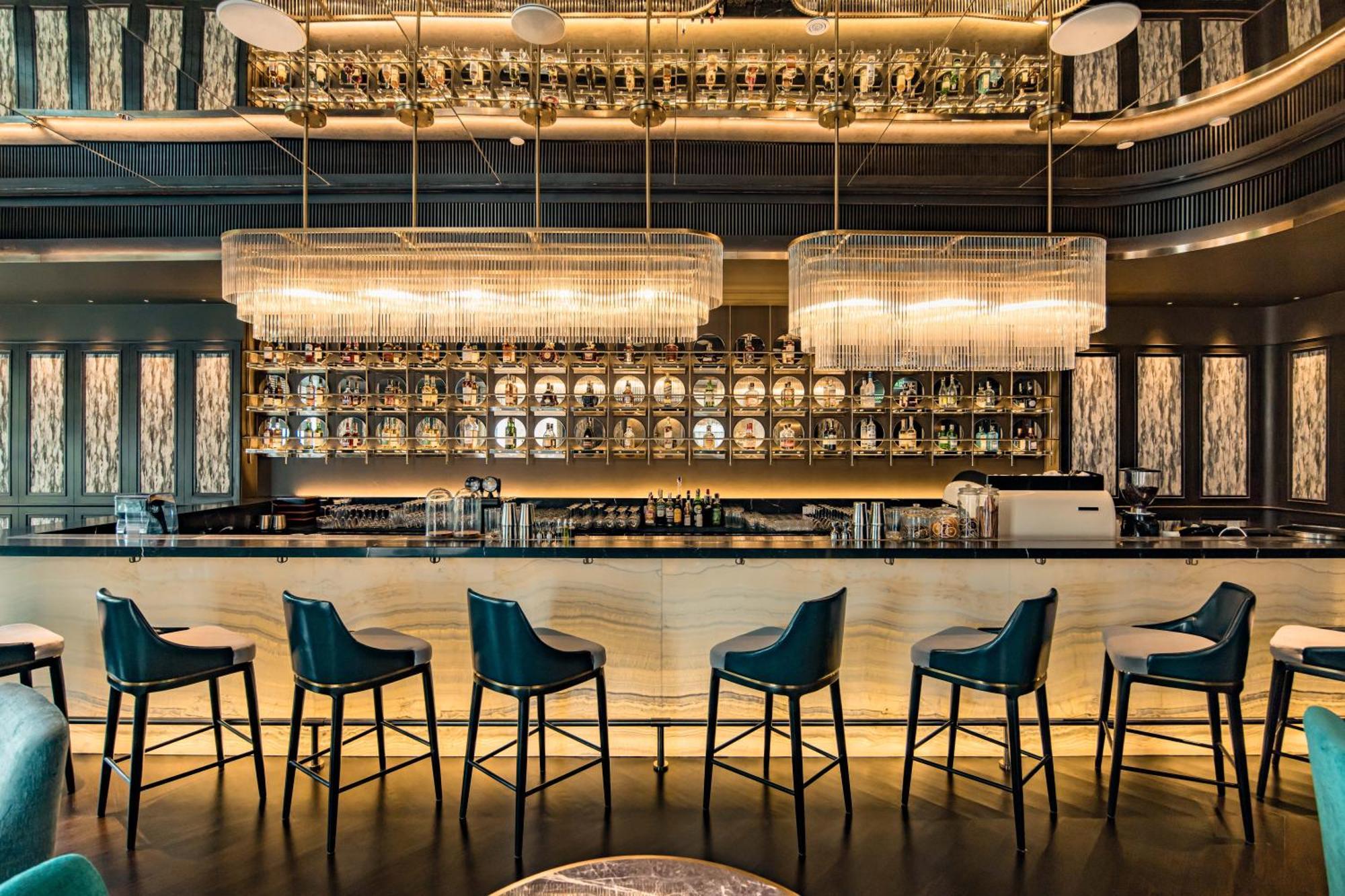 Silq Hotel & Residence, Managed By The Ascott Limited Банкок Екстериор снимка The bar at the 1903 Lounge