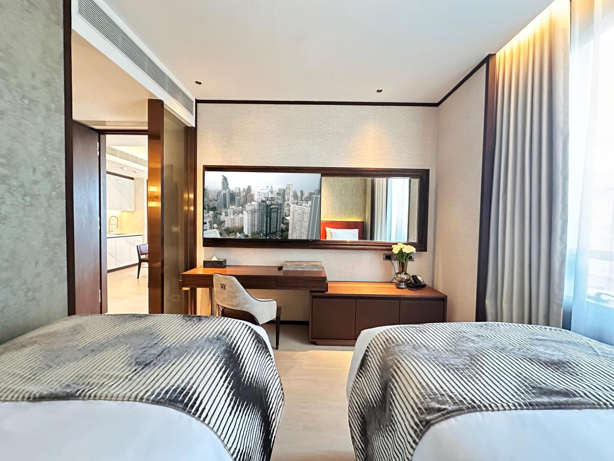 Silq Hotel & Residence, Managed By The Ascott Limited Банкок Стая снимка A bedroom