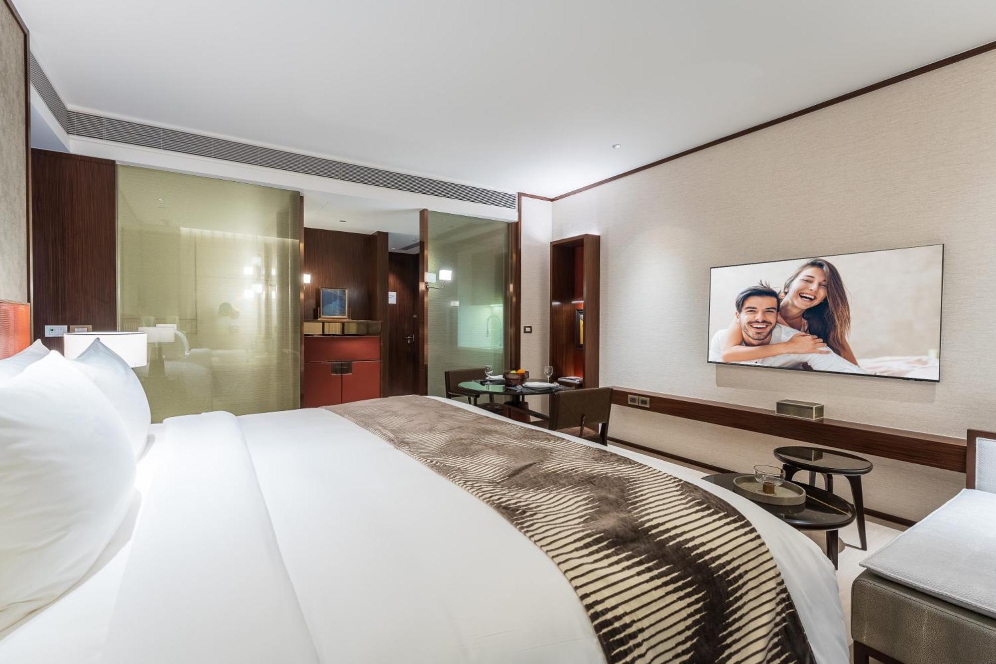 Silq Hotel & Residence, Managed By The Ascott Limited Банкок Стая снимка Deluxe Room